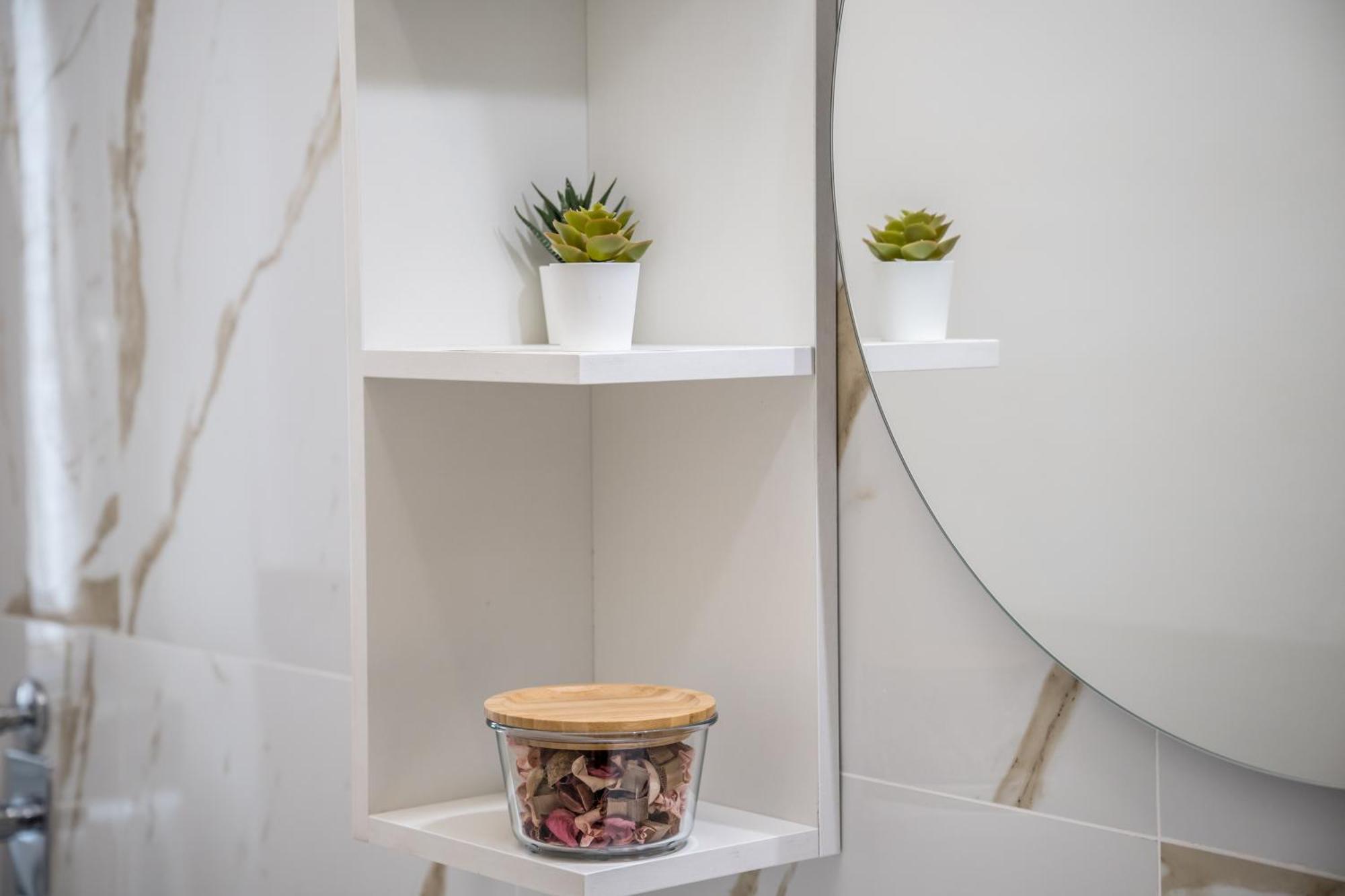 Shortmi Canonica Apartment *