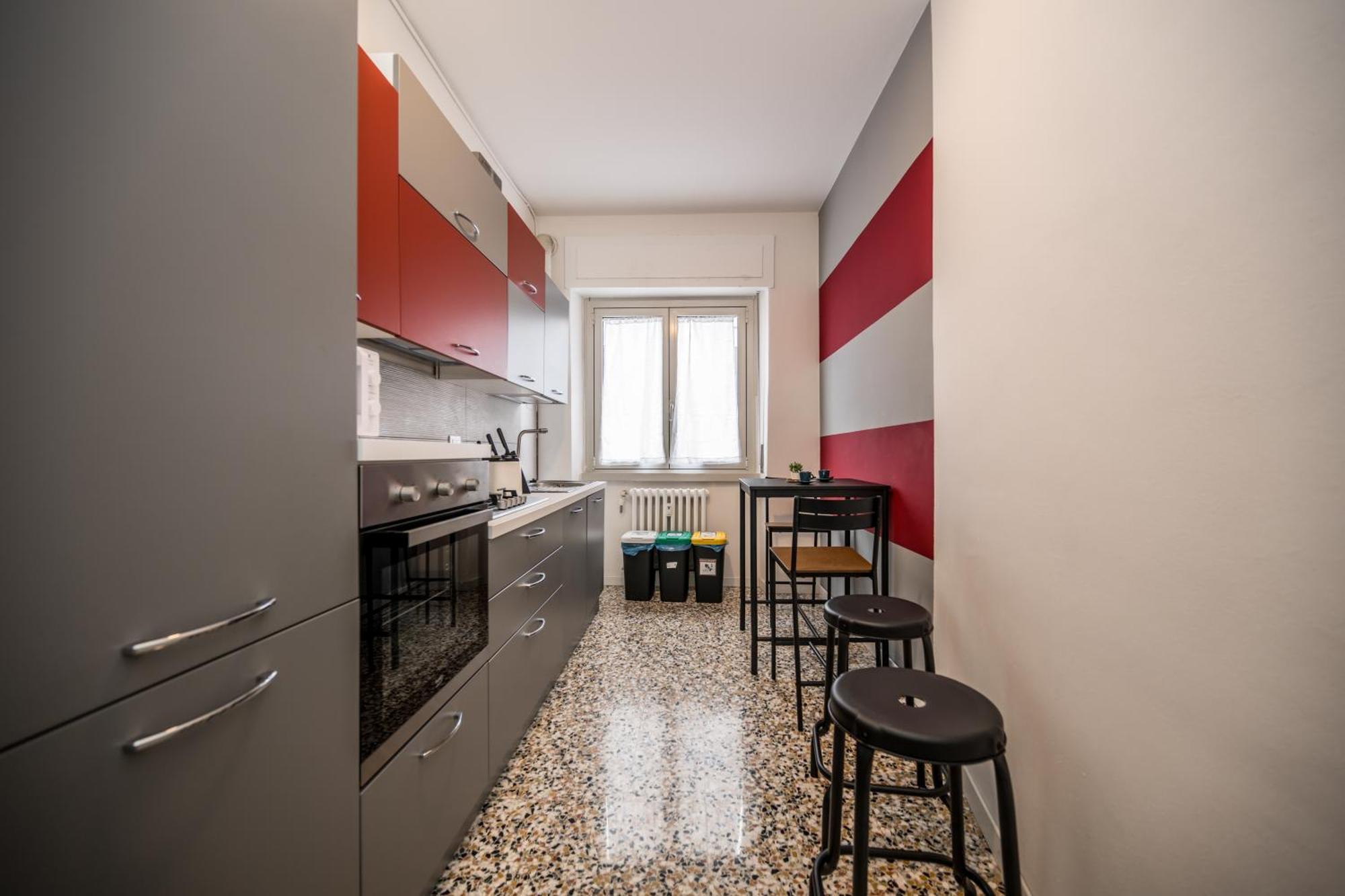 Shortmi Canonica Apartment